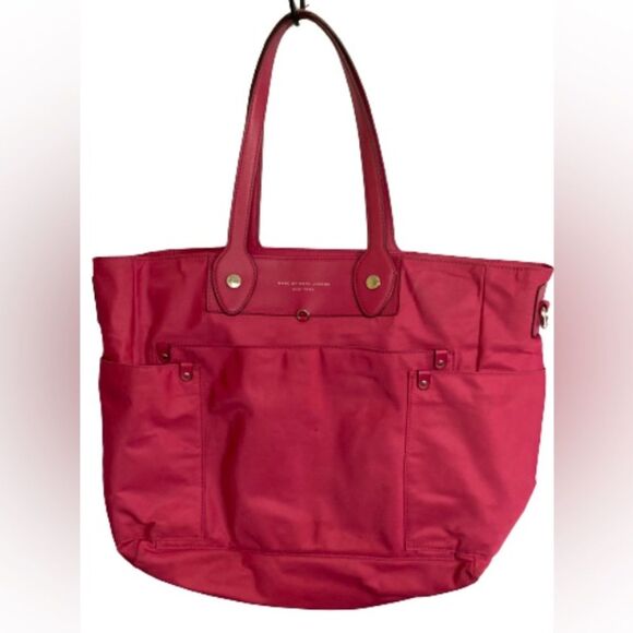 Marc by Marc Jacobs Preppy Nylon ElizA-Diaper/Travel Tote - Picture 1 of 5